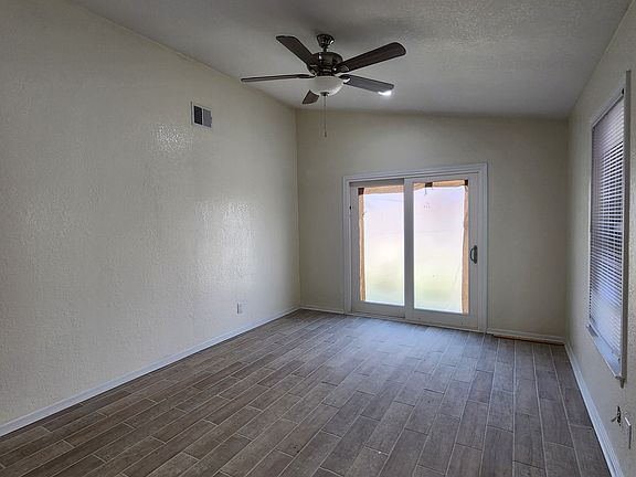 2nd image of 2107 Old West Pl #B