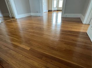 15 Lincoln St #1, Medway, MA 02053