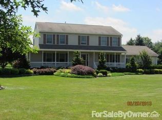 27 Allens Rd, Hightstown, NJ 08520