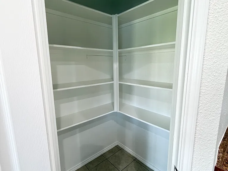 9004 Brook Hill Ln — Photo 16