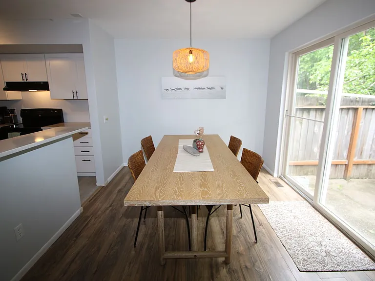 2230 Daybreak Ct — Photo 20