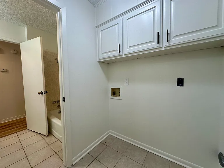 301 Laura Wilkes Rd — Photo 22