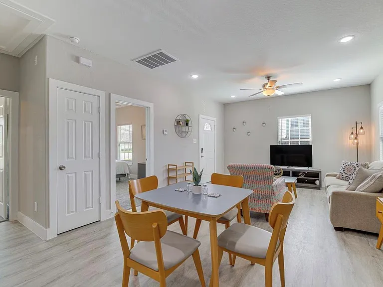 3603 Fidelity St #B — Photo 5
