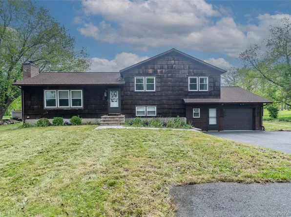 2188 State Route 32, Modena, NY 12548