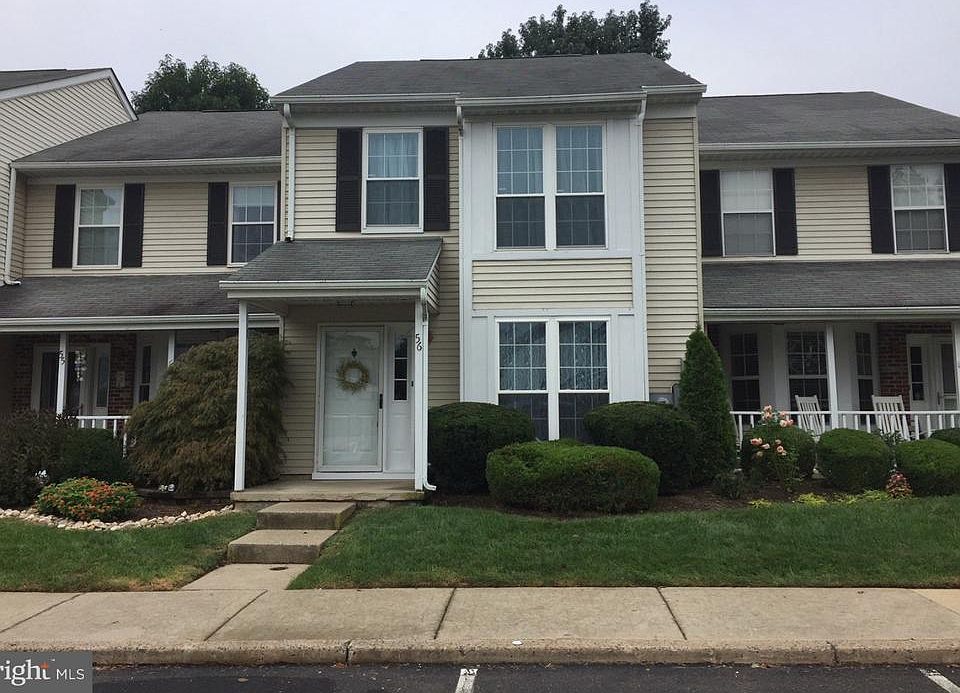 1st image of 56 Fair Oaks Ct