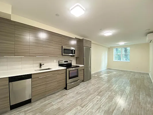 Rented by Brooklyn Blocks Real Estate | media 10