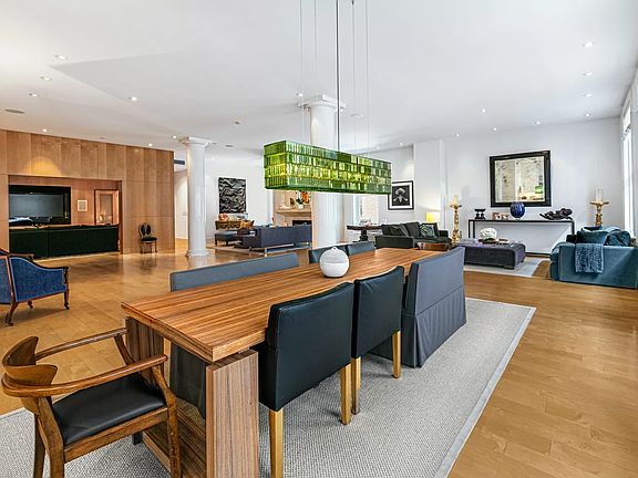 3rd image of 158 Mercer St #5B