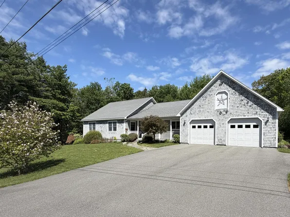 11 Mt View Drive, Veazie, ME 04401