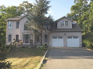 6 Redding Pl, Towaco, NJ 07082