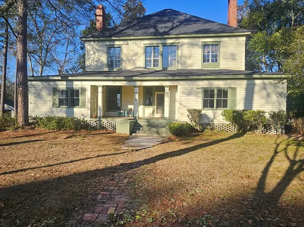 2000 N Oak St #8, Valdosta, GA 31602