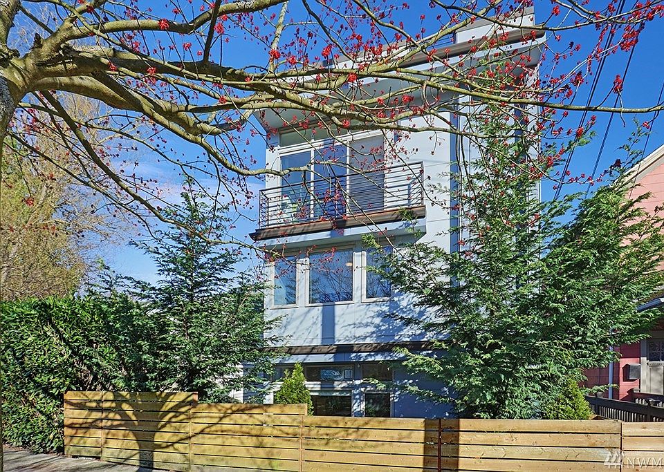 1st image of 410 21st Ave APT A