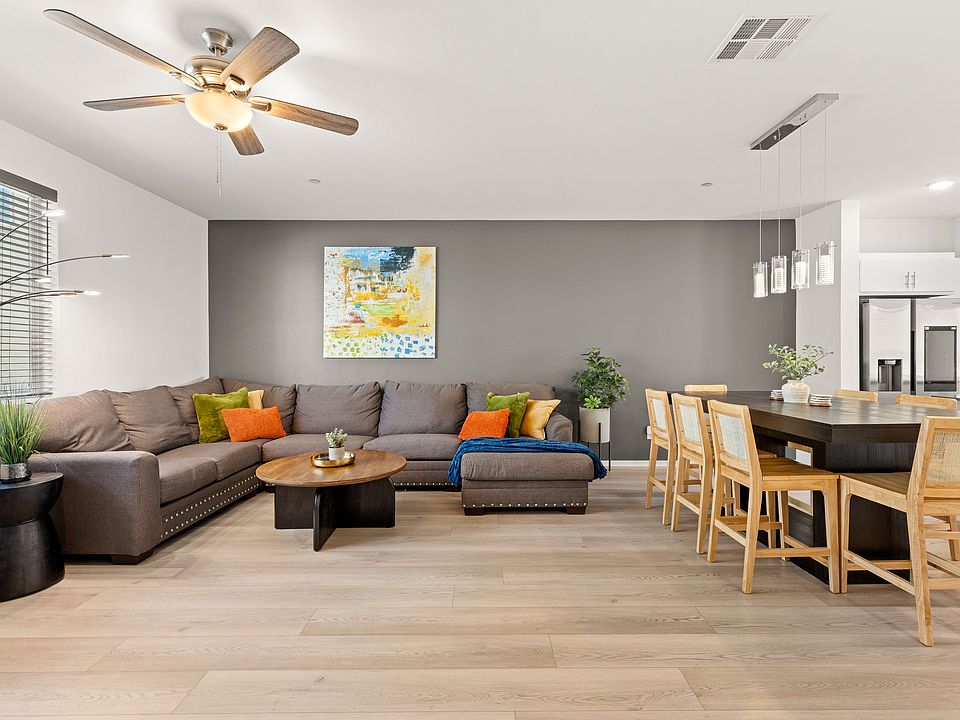 Cozy living room with a modern design and all the comforts of home