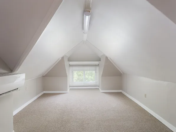 Eastern Parkway, 2050 Eastern Pkwy #Ep3, Louisville, KY 40204