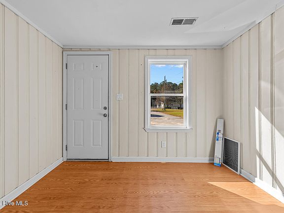 4th image of 110 Puppy Ln Lot 12