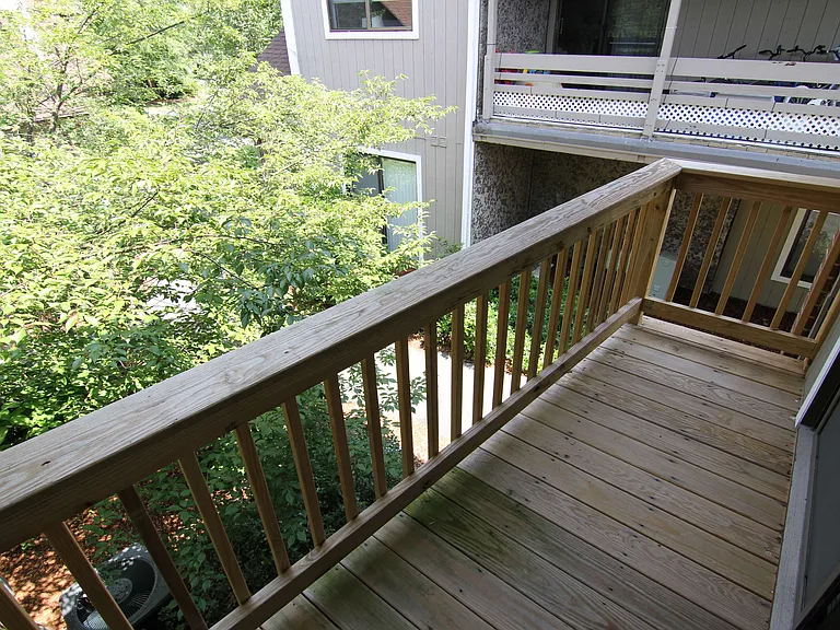 Norwest Woods Apartment — Photo 68