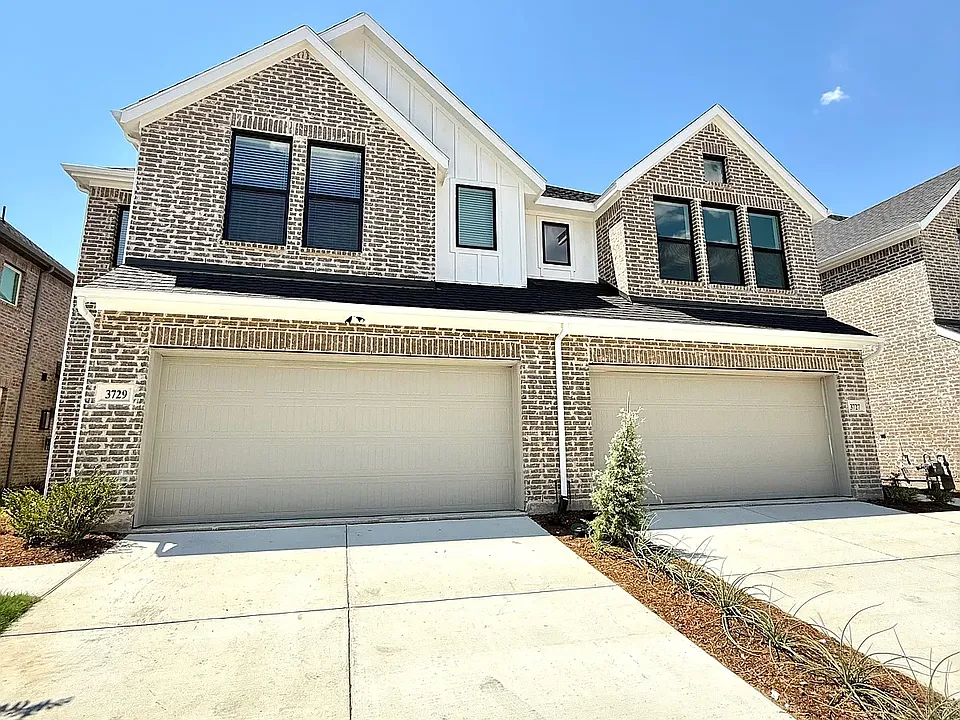 3729 Pierce Ln
