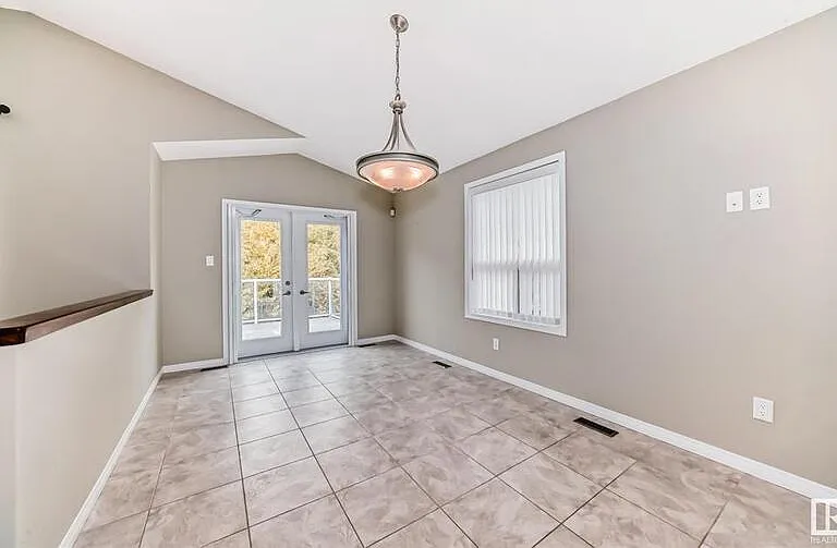 1798 Melrose Cres SW #HOUSE — Photo 24