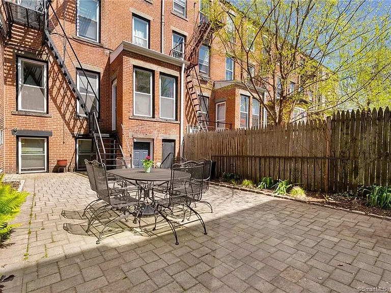 212 Wooster St #1 — Photo 13