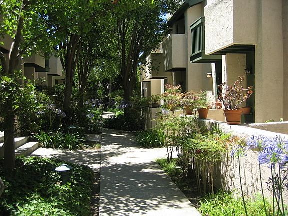 Garden setting