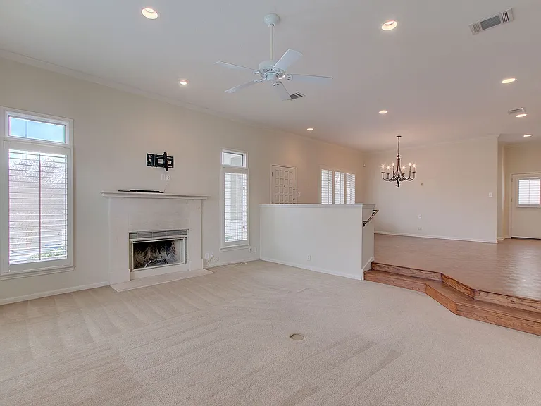 4231 Westlake Dr #E2 — Photo 3
