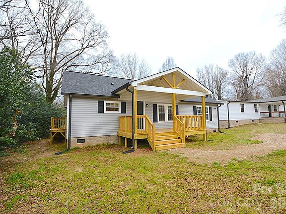 2nd image of 5008 Forestmont Dr