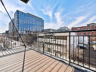 23 N Green St #306 — Photo 23