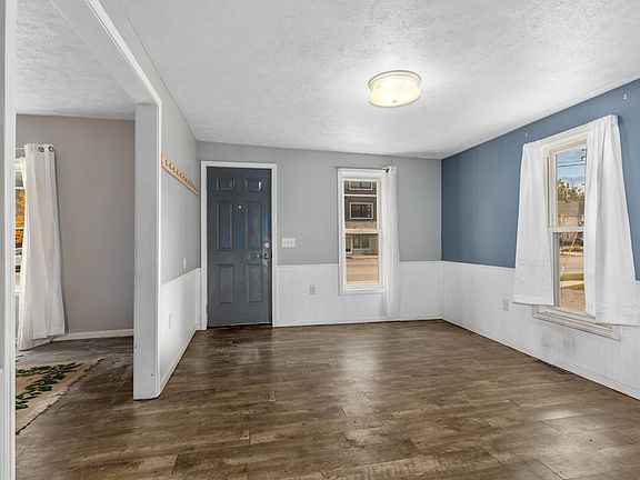 5th image of 1411 Alpine Ave NW