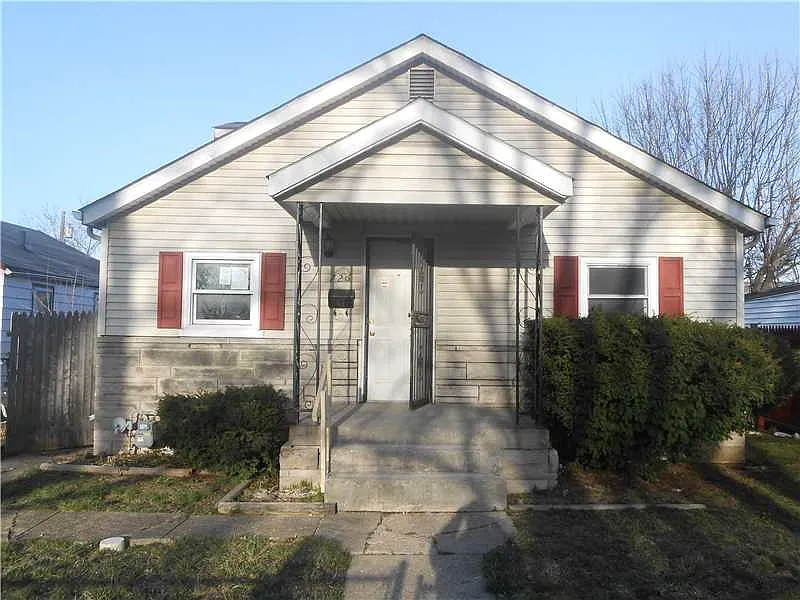 726 S Holmes Ave photo 1