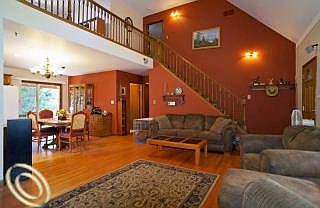 3rd image of 4176 Farner Ave