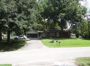 534 Eastwood Dr, Mc Kenzie, TN 38201