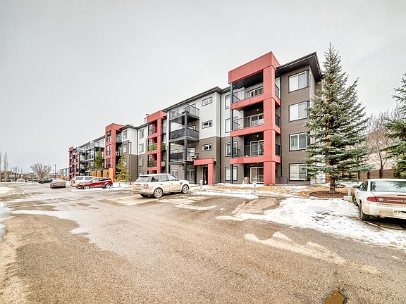 3rd image of 340 Windermere Rd NW #403