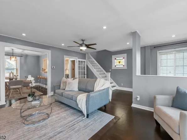 430 E 5Th Ave, Roselle Boro, NJ 07203