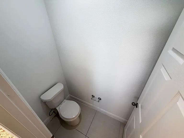2481 San Filippo Dr SE — Photo 38