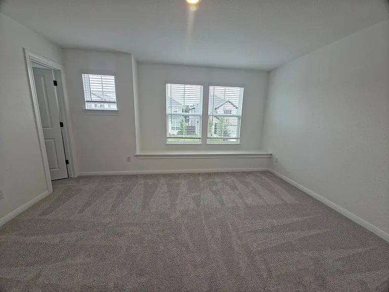 337 Foresail Rd — Photo 21