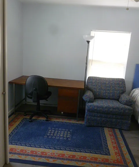 Front office/bed room