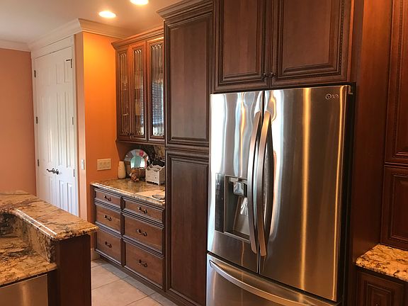 4th image of 5308 Manorwood Dr