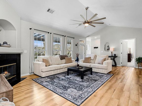 5th image of 4672 W 20th St Rd #2125