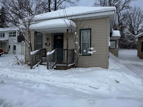 20 W Harvey St, Rhinelander, WI 54501