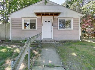 5 Ludlow Rd #B, Middletown, RI 02842