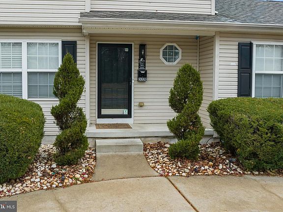 4th image of 3220 Cove Rd