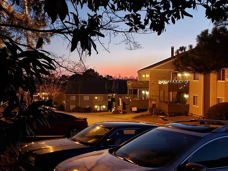 Kreekview Apartments — Photo 5