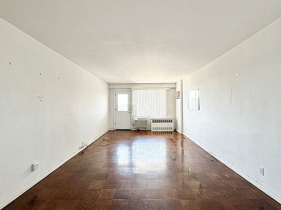 5th image of 86-15 Broadway APT 8C