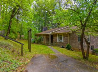 1048 Carl Slagle Rd, Franklin, NC 28734