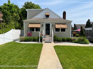 612 Homestead Rd, Brielle, NJ 08730