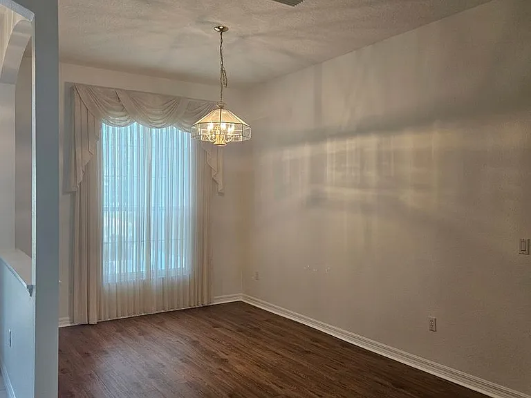 1 Emmons Ln — Photo 6