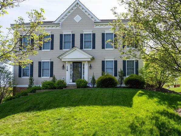 138 Springhill Dr, Oakdale, PA 15071