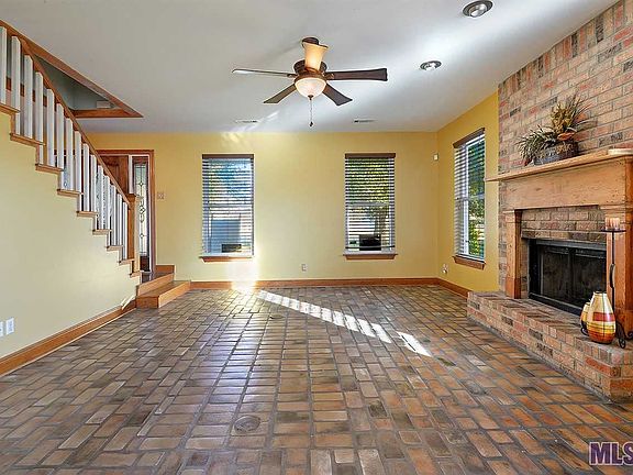 3rd image of 15009 S Oakleigh Ln