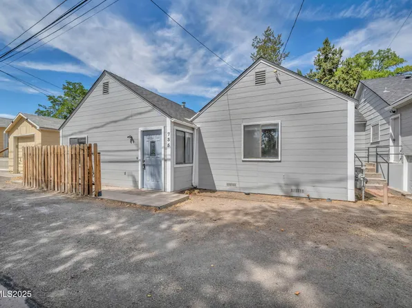 737 16th St, Sparks, NV 89431
