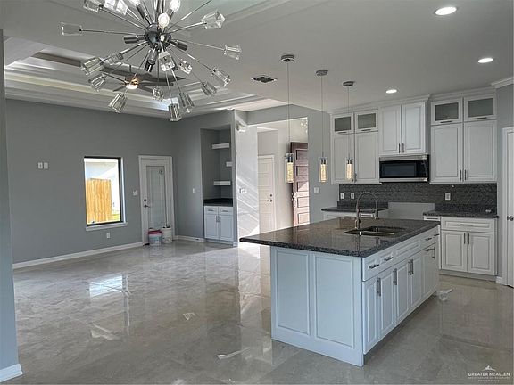 3rd image of 3408 Showboat Dr