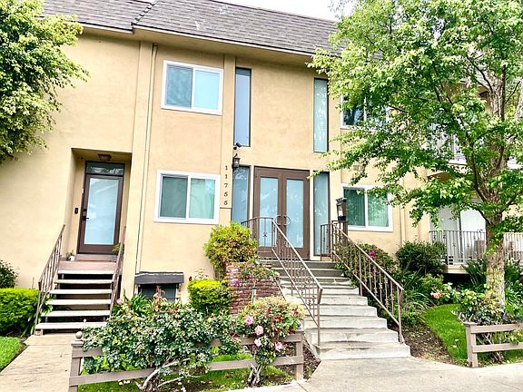 4th image of 11755 Darlington Ave #4